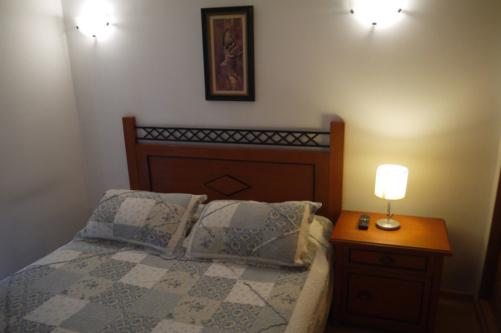 Trani Apart Hotel Las Condes Santiago Buitenkant foto